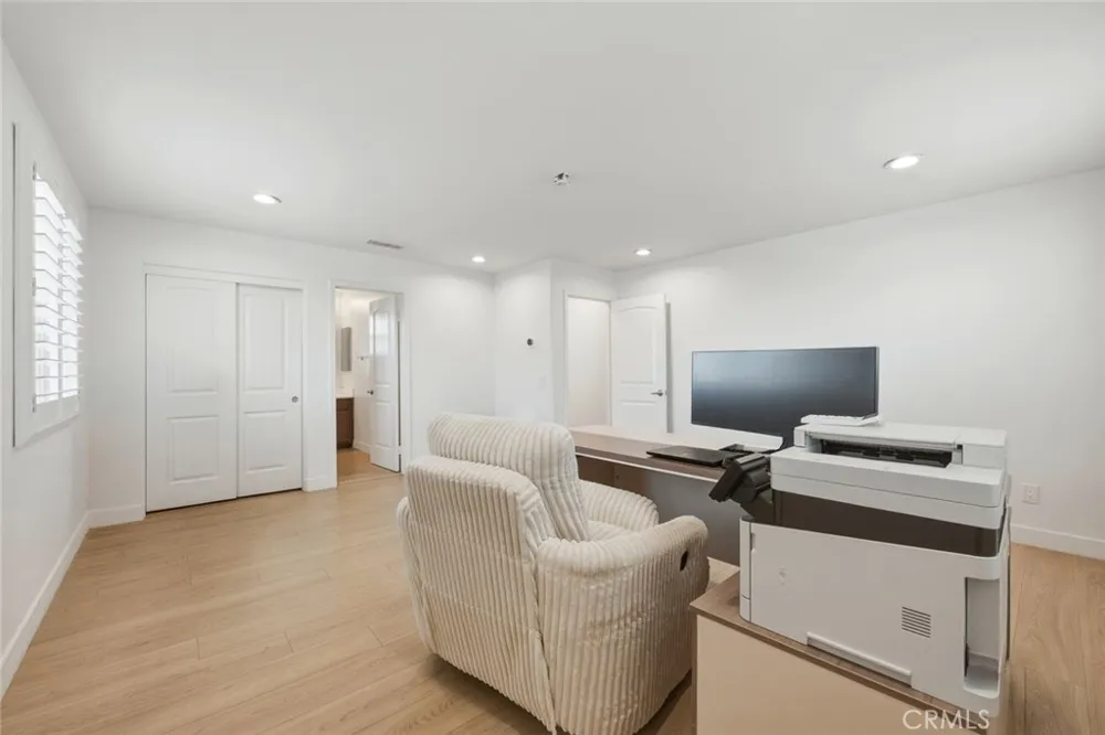 1018 Smiderle Loop Ontario, CA 91764