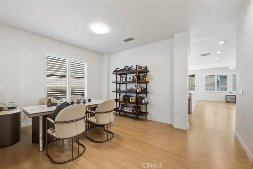 1018 Smiderle Loop Ontario, CA 91764