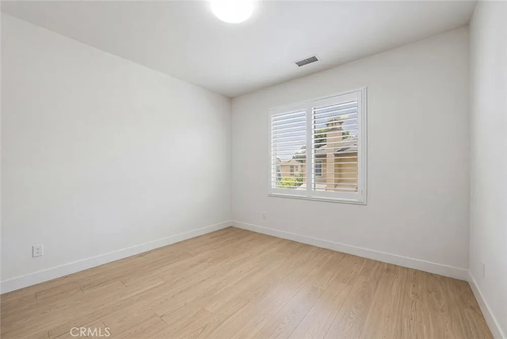 1018 Smiderle Loop Ontario, CA 91764