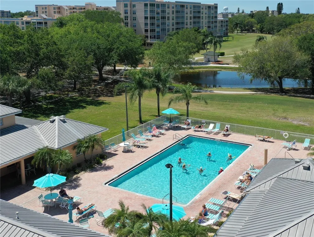 3780 PINEBROOK CIRCLE #504 Bradenton, FL 34209