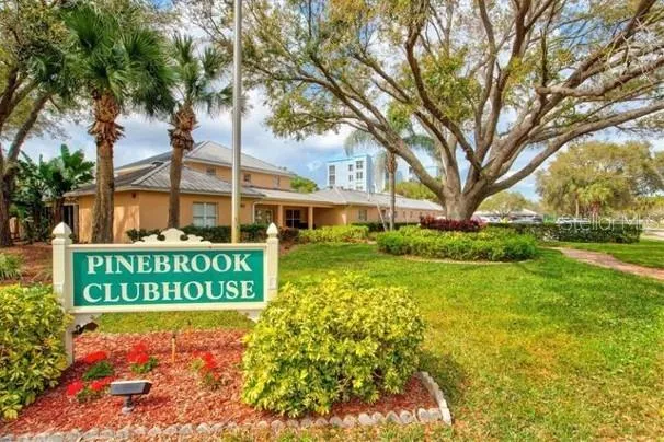 3780 PINEBROOK CIRCLE #504 Bradenton, FL 34209
