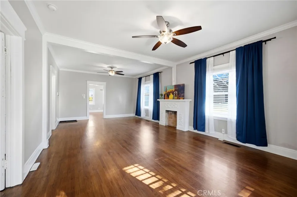 3364 Cedar Riverside, CA 92501