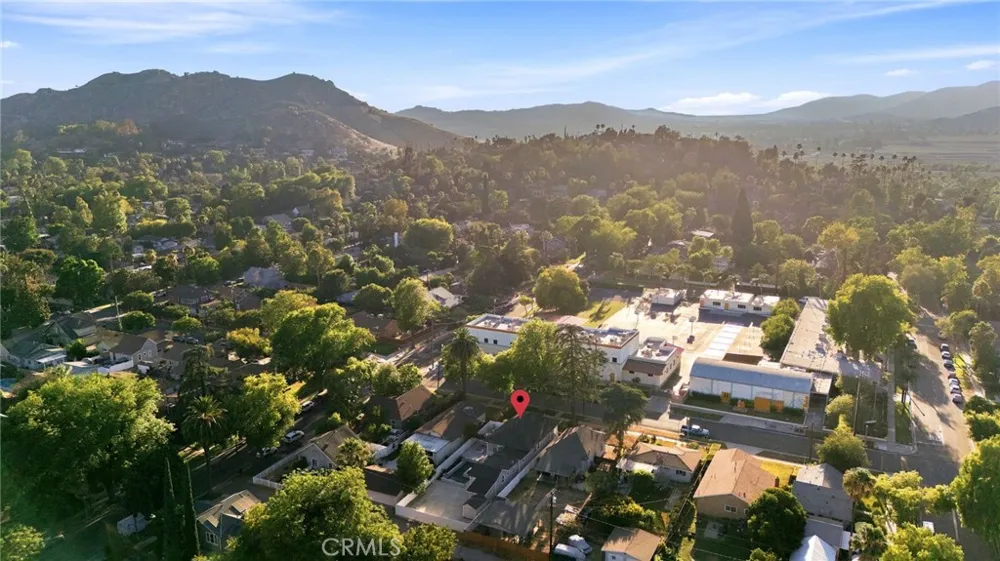 3364 Cedar Riverside, CA 92501