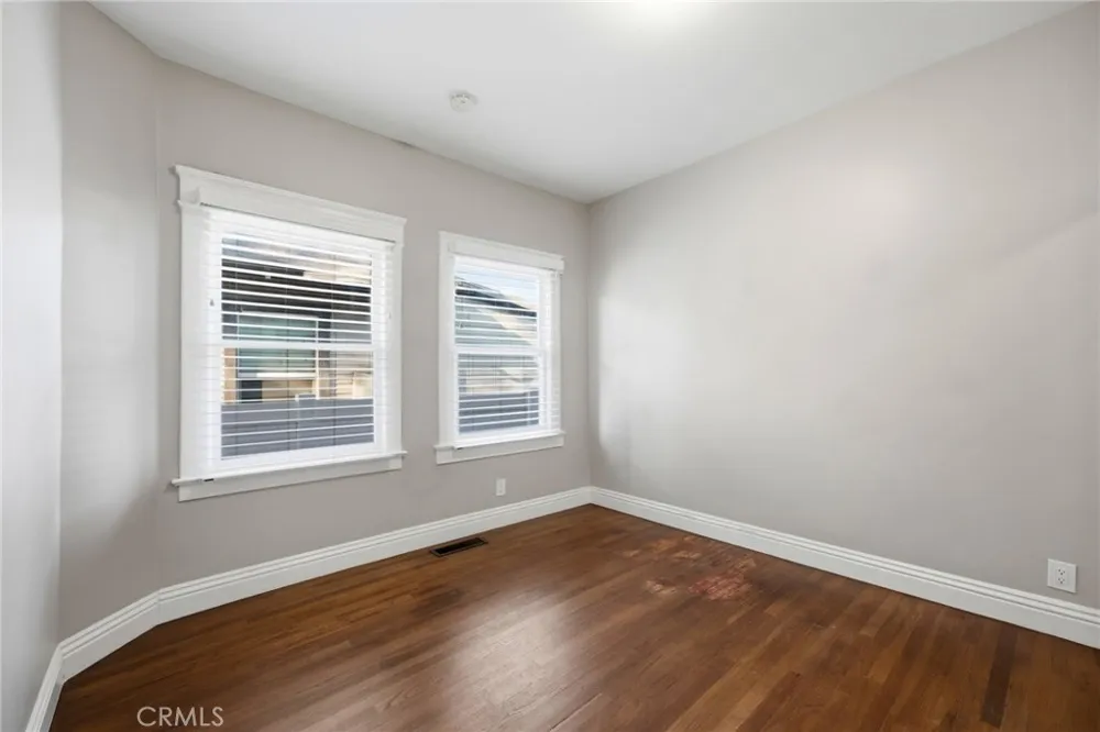 3364 Cedar Riverside, CA 92501
