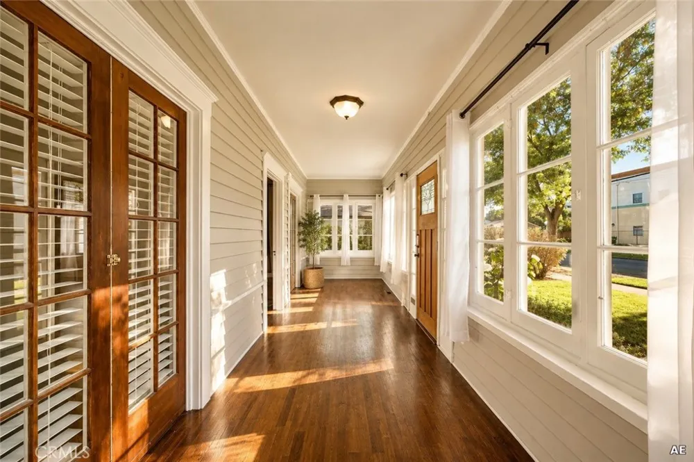 3364 Cedar Riverside, CA 92501
