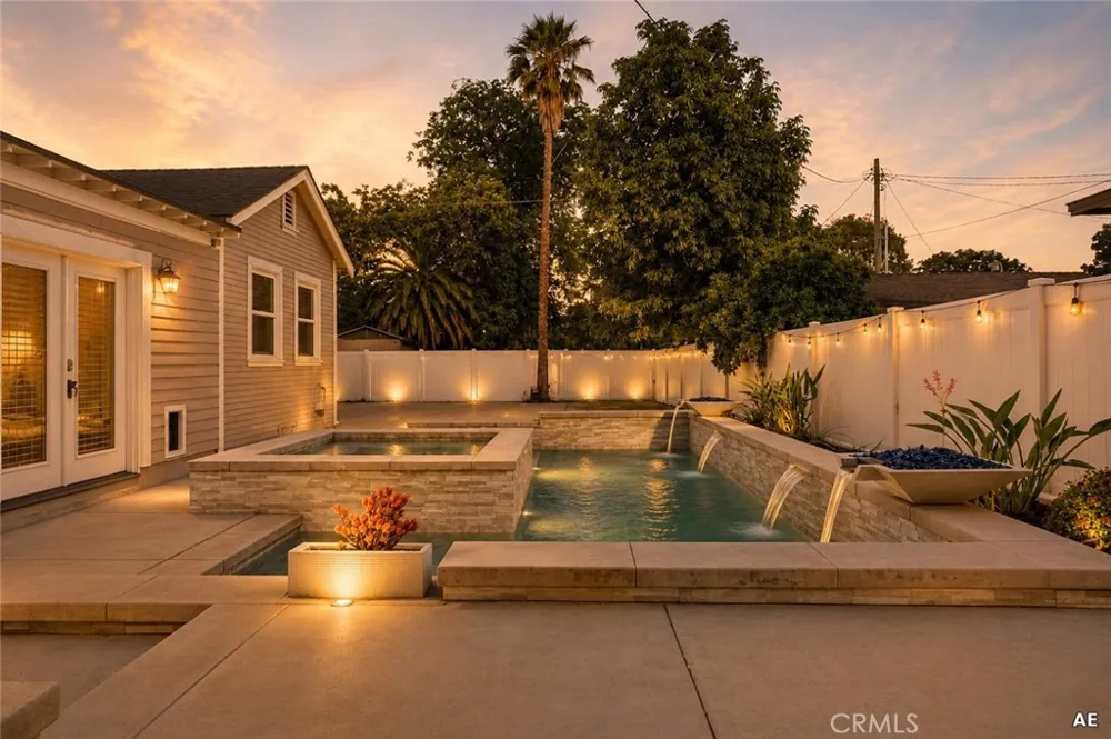3364 Cedar Riverside, CA 92501