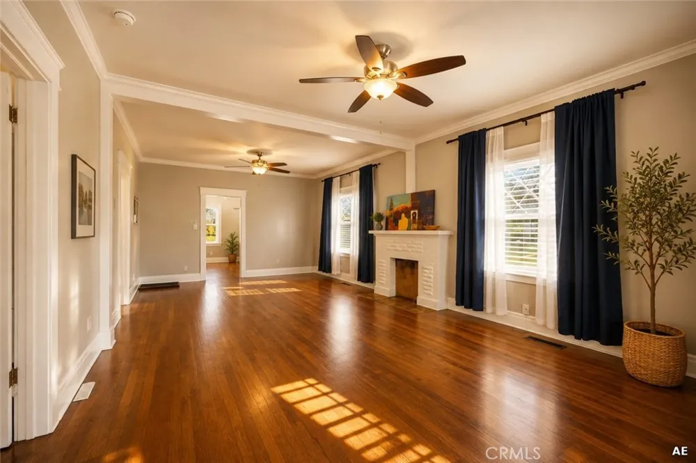 3364 Cedar Riverside, CA 92501