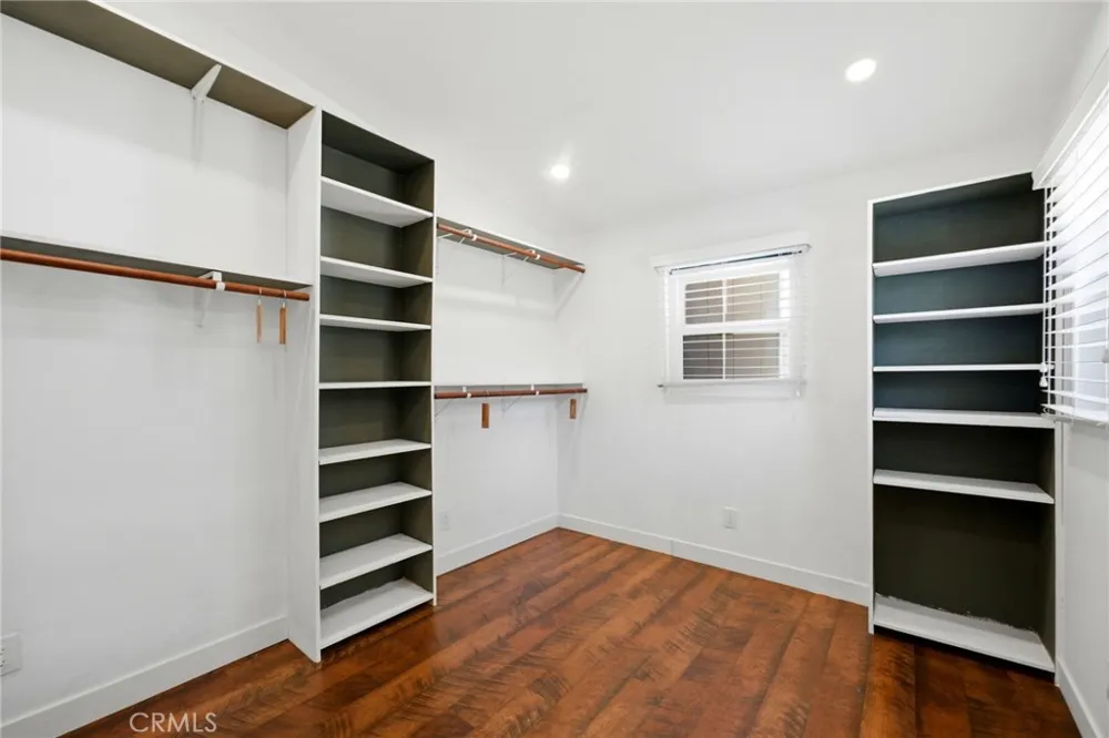3364 Cedar Riverside, CA 92501