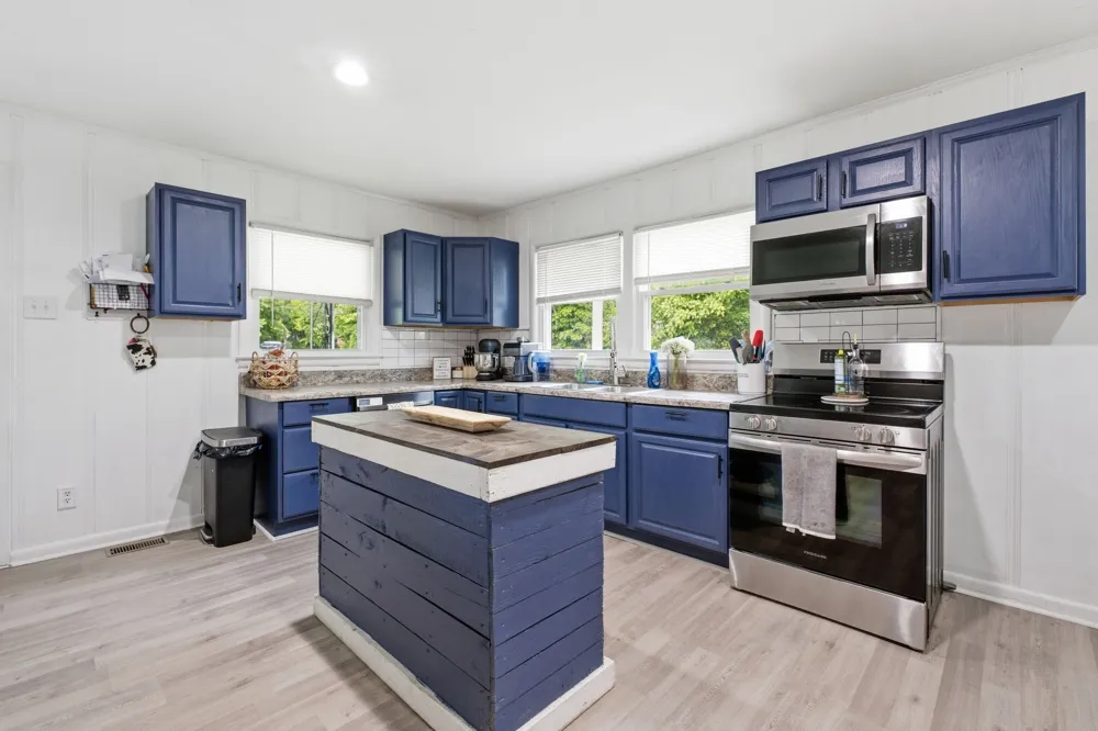 226 N Pine St Hohenwald, TN 38462