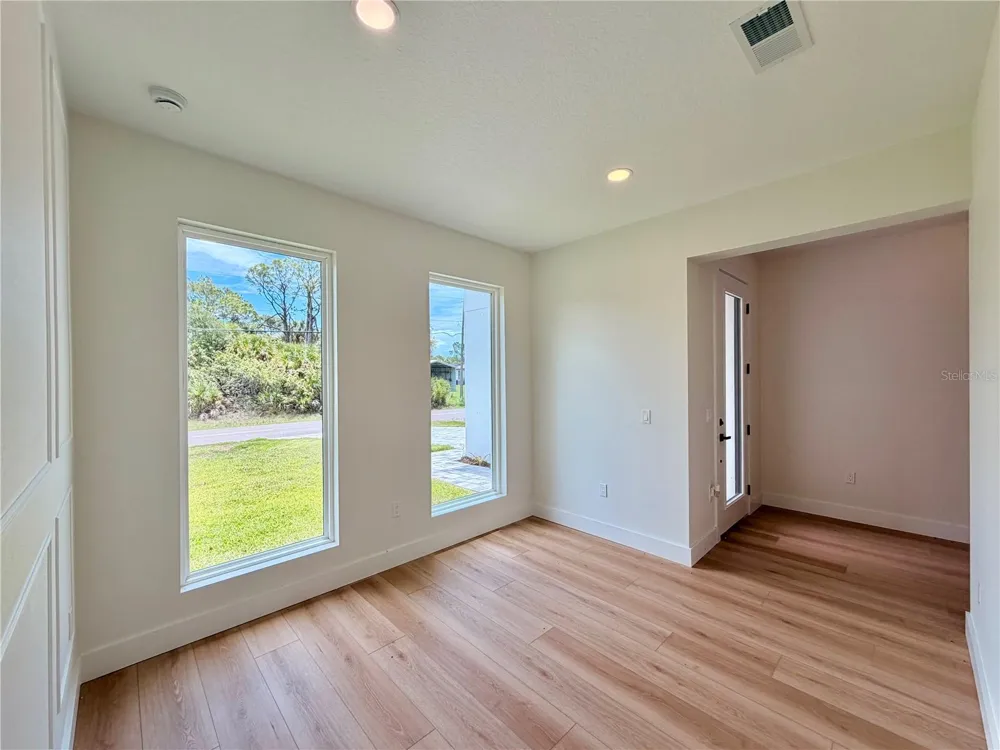 301 EPPINGER DRIVE Port Charlotte, FL 33953