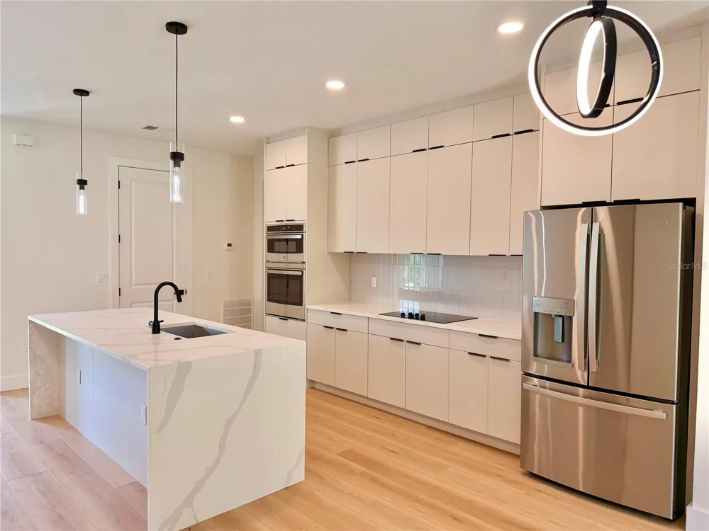 301 EPPINGER DRIVE Port Charlotte, FL 33953