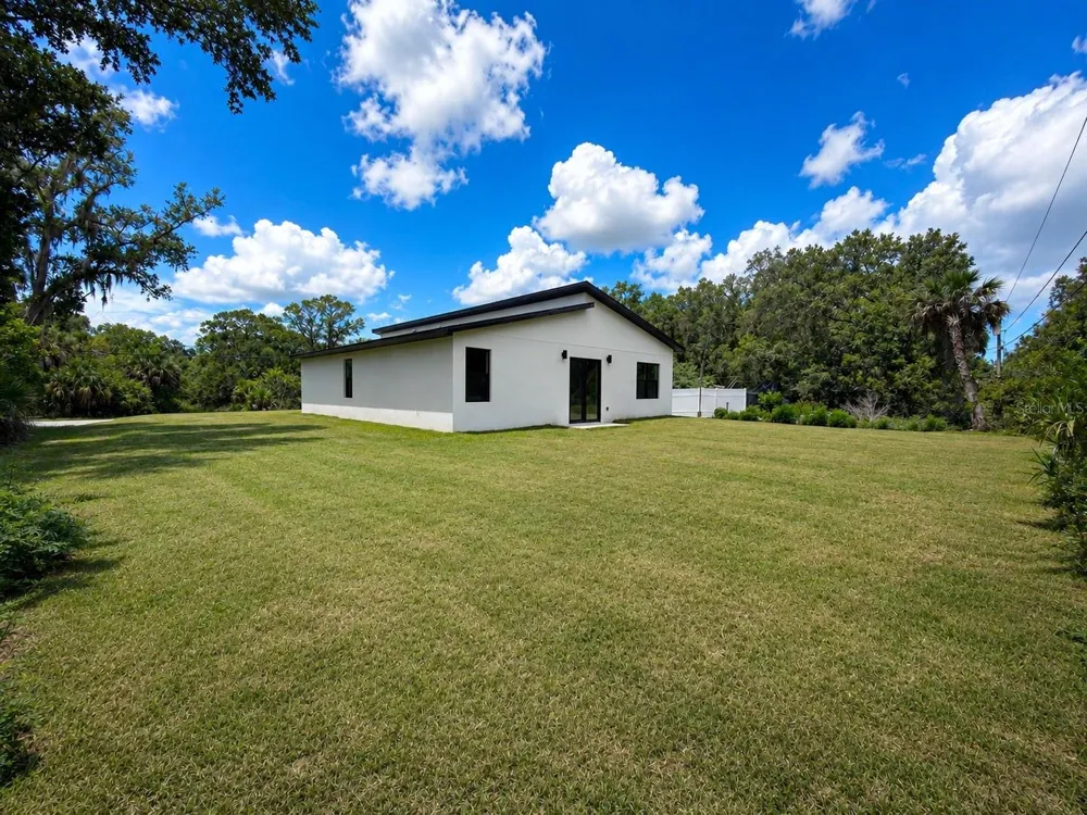 301 EPPINGER DRIVE Port Charlotte, FL 33953