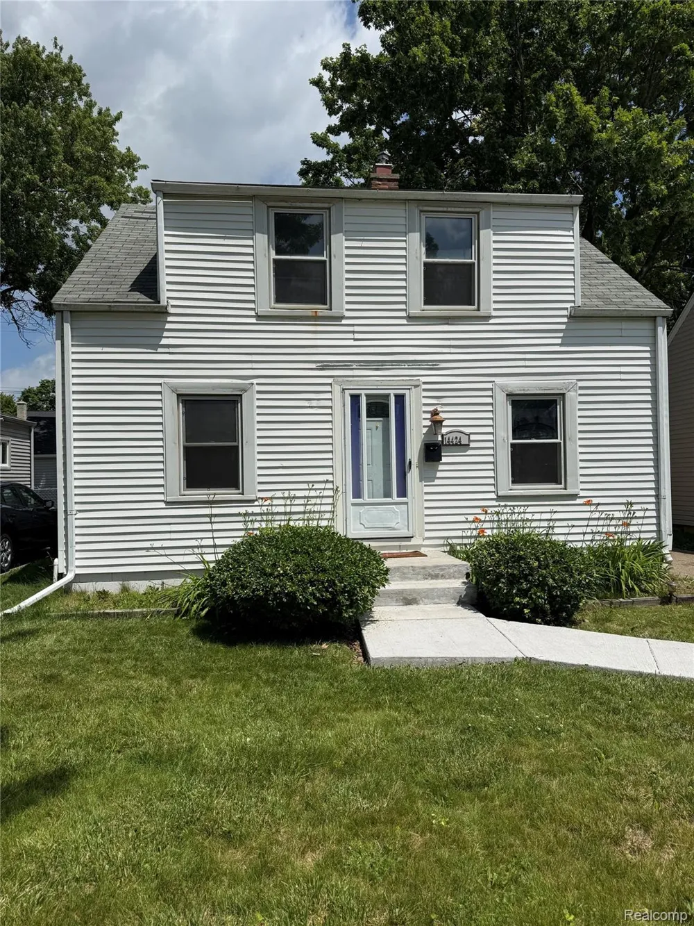 14424 Borgman Street Oak Park City, MI 48237