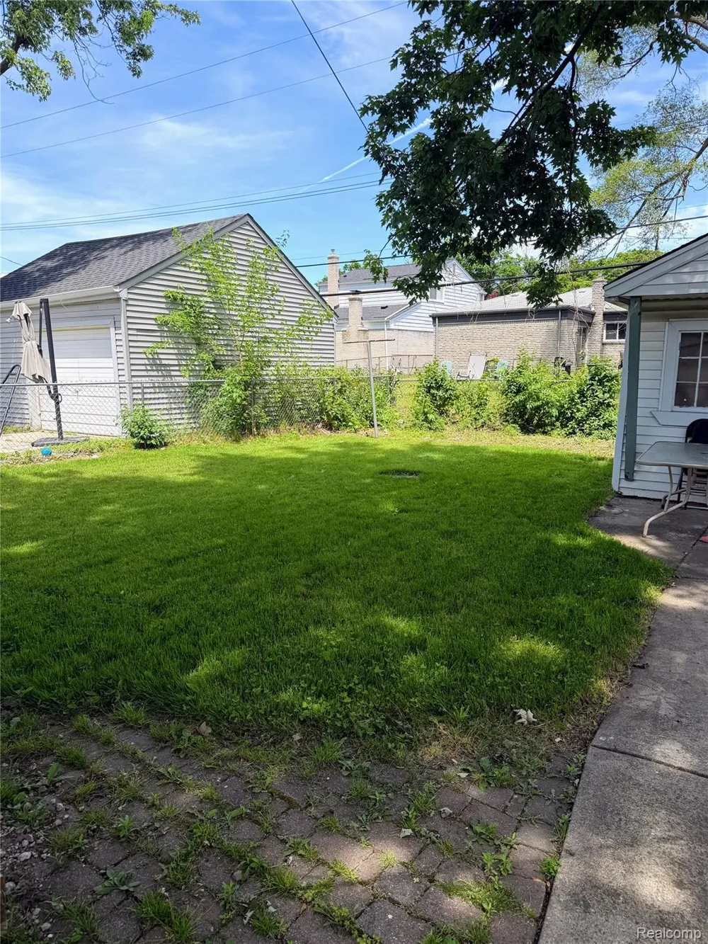14424 Borgman Street Oak Park City, MI 48237