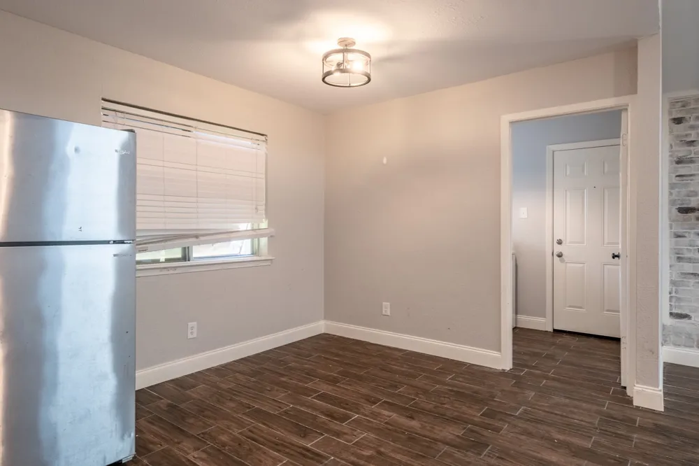 1607 College Parkway Lewisville, TX 75077