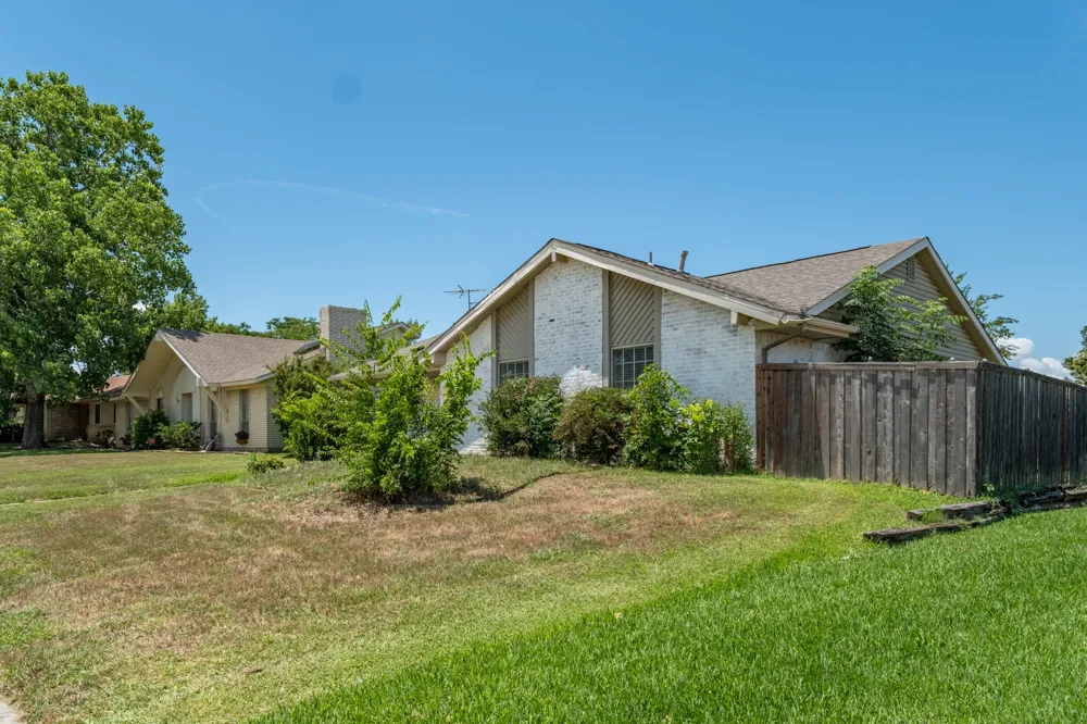 1607 College Parkway Lewisville, TX 75077