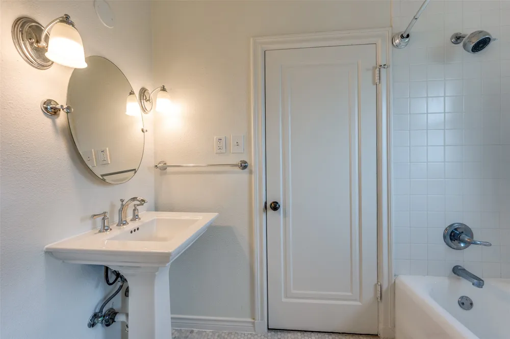 4329 Lorraine Avenue Highland Park, TX 75205