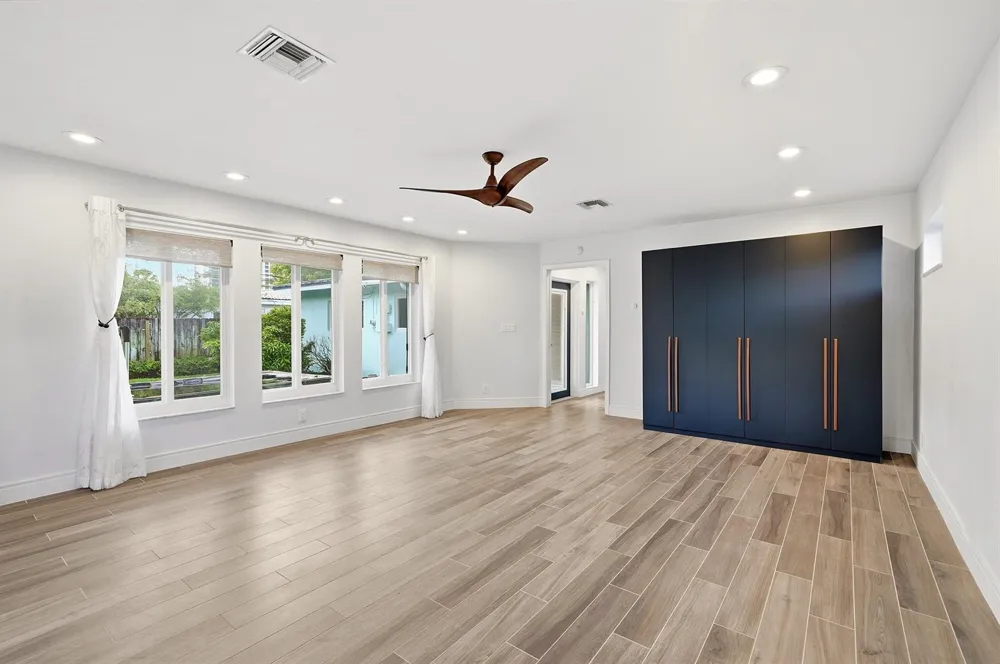 1985 Ocean Mist Drive Lauderdale By The Sea, FL 33062