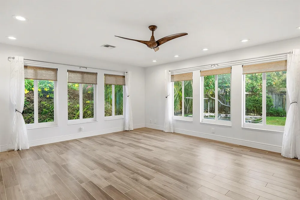 1985 Ocean Mist Drive Lauderdale By The Sea, FL 33062