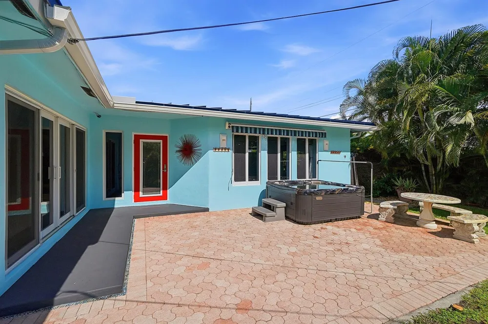 1985 Ocean Mist Drive Lauderdale By The Sea, FL 33062
