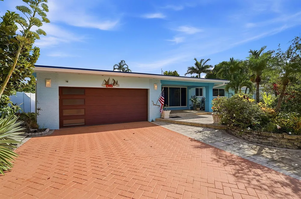 1985 Ocean Mist Drive Lauderdale By The Sea, FL 33062