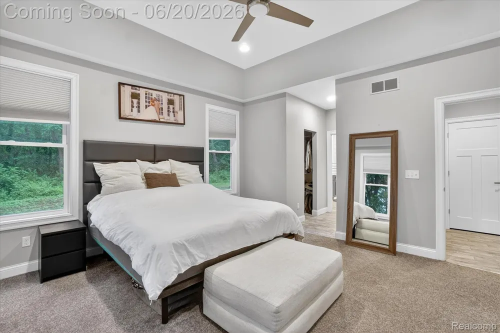 790 Grange Hall Road Groveland Township, MI 48462