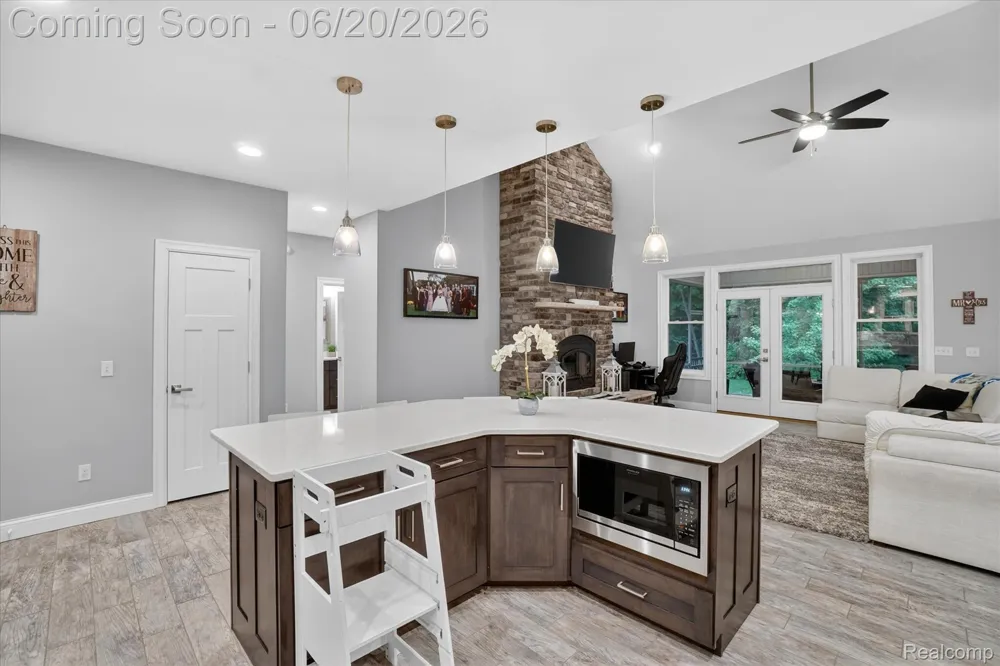 790 Grange Hall Road Groveland Township, MI 48462
