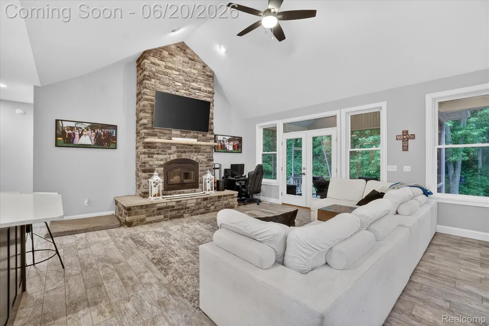 790 Grange Hall Road Groveland Township, MI 48462