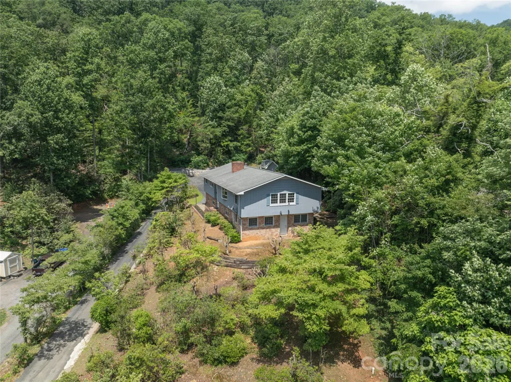 45 Mountain View Avenue Black Mountain, NC 28711