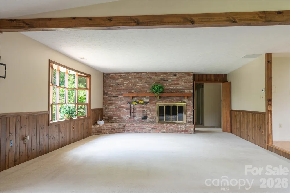 45 Mountain View Avenue Black Mountain, NC 28711
