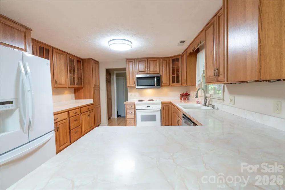 45 Mountain View Avenue Black Mountain, NC 28711
