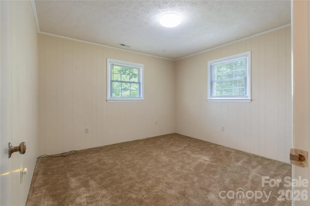45 Mountain View Avenue Black Mountain, NC 28711