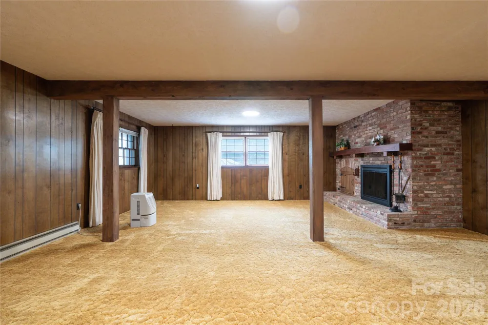 45 Mountain View Avenue Black Mountain, NC 28711