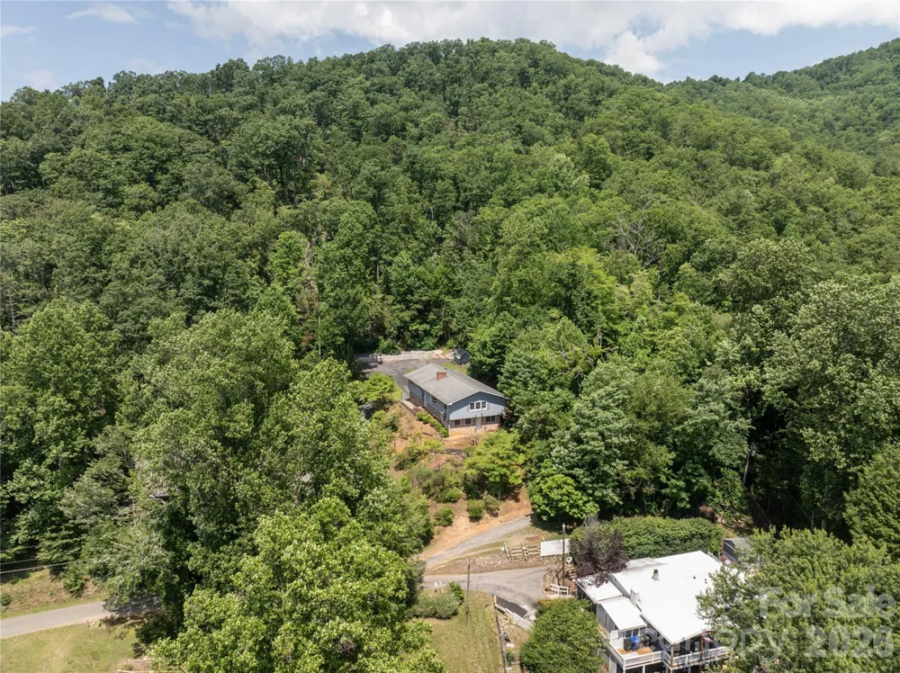 45 Mountain View Avenue Black Mountain, NC 28711