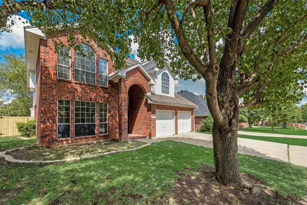 4319 Vine Ridge Court Arlington, TX 76017