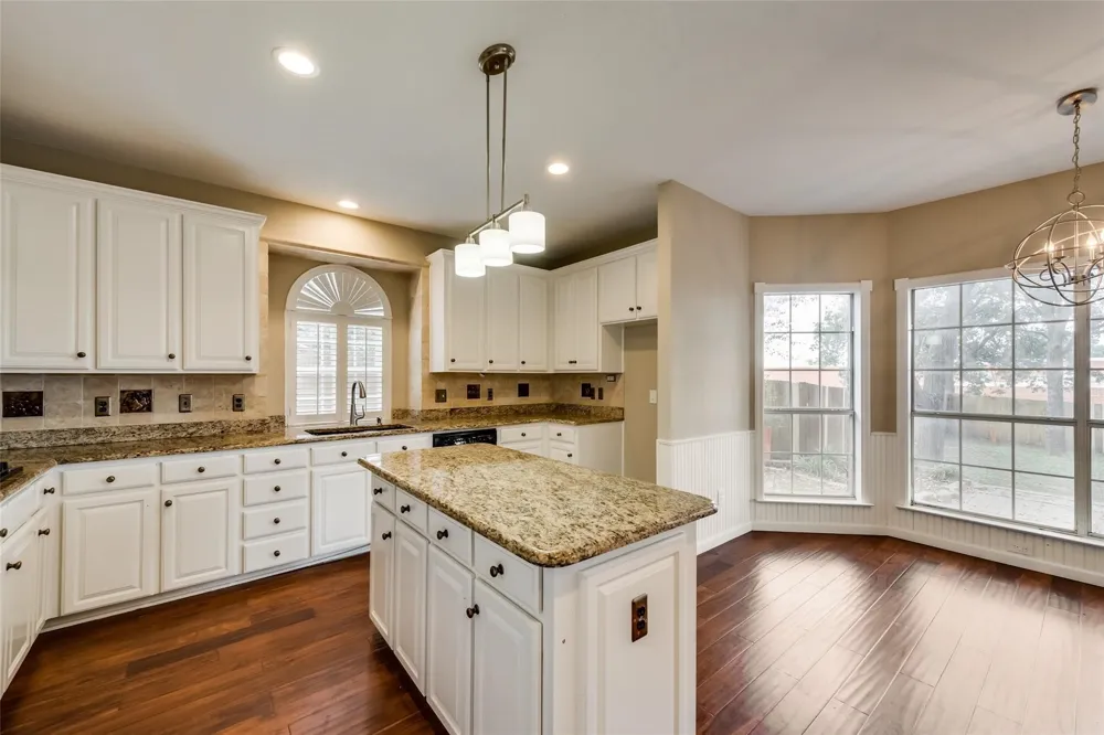 4319 Vine Ridge Court Arlington, TX 76017