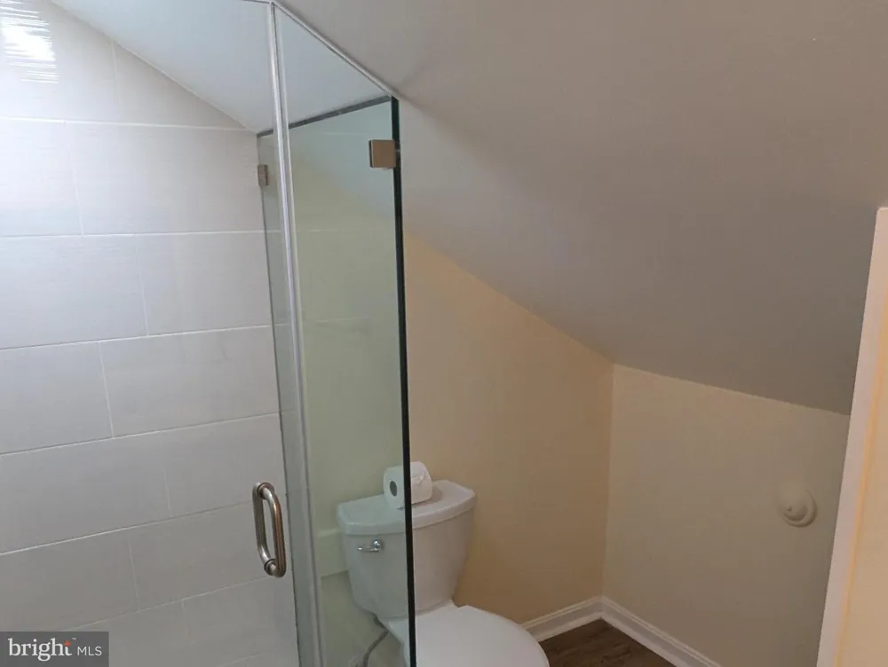 5812 WAINWRIGHT AVENUE Rockville, MD 20851