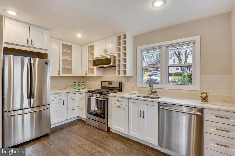 5812 WAINWRIGHT AVENUE Rockville, MD 20851