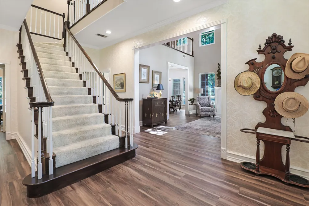 1346 Forest Lane Southlake, TX 76092