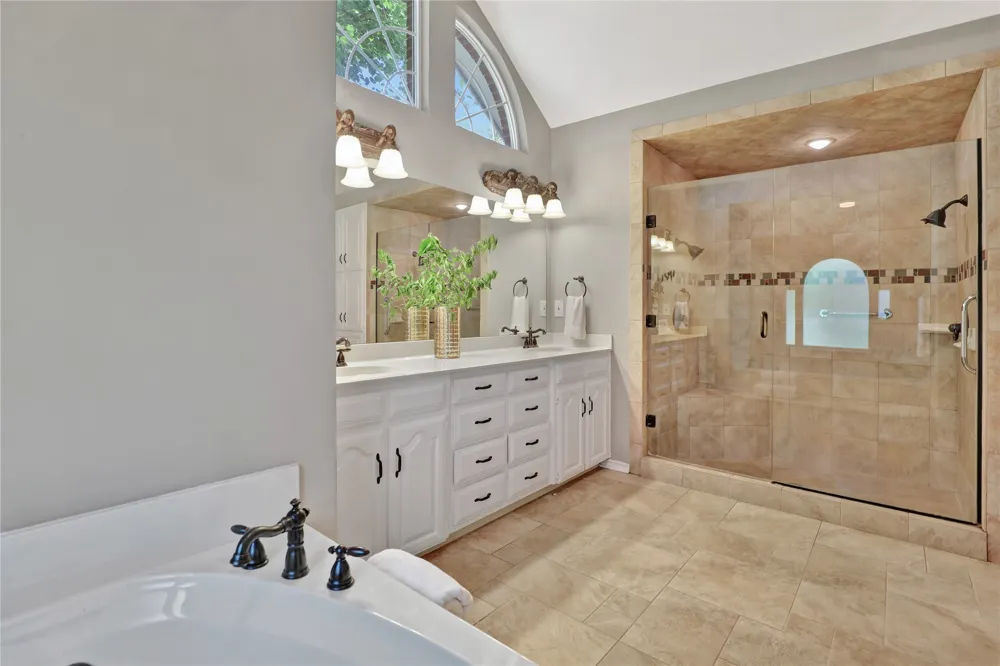 1346 Forest Lane Southlake, TX 76092