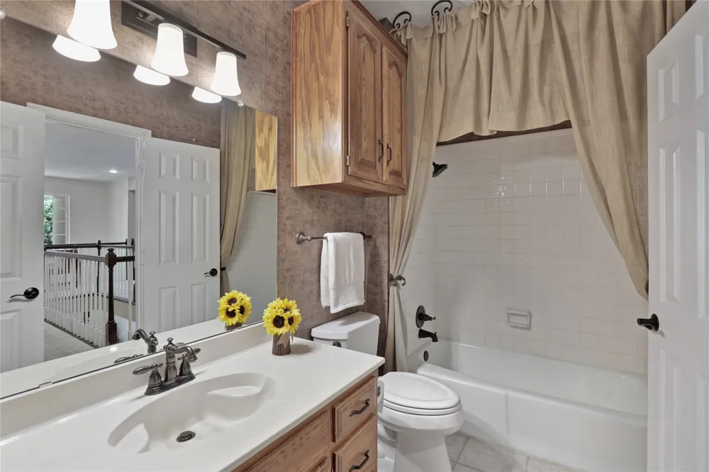 1346 Forest Lane Southlake, TX 76092
