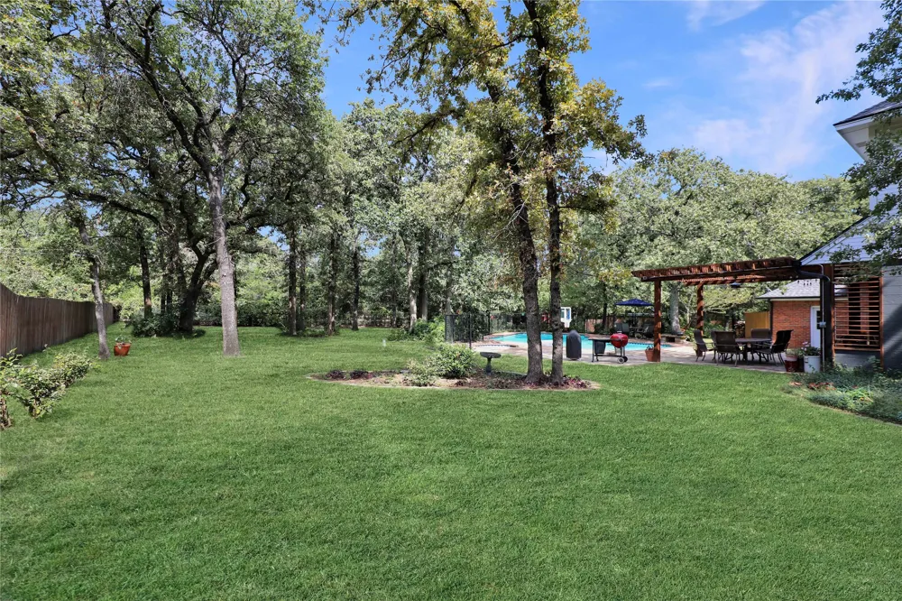 1346 Forest Lane Southlake, TX 76092