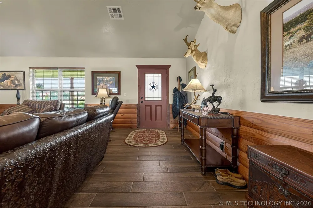 25508 E 740 ROAD Wagoner, OK 74467