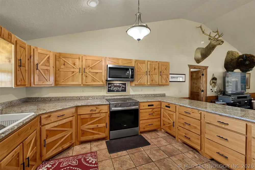 25508 E 740 ROAD Wagoner, OK 74467