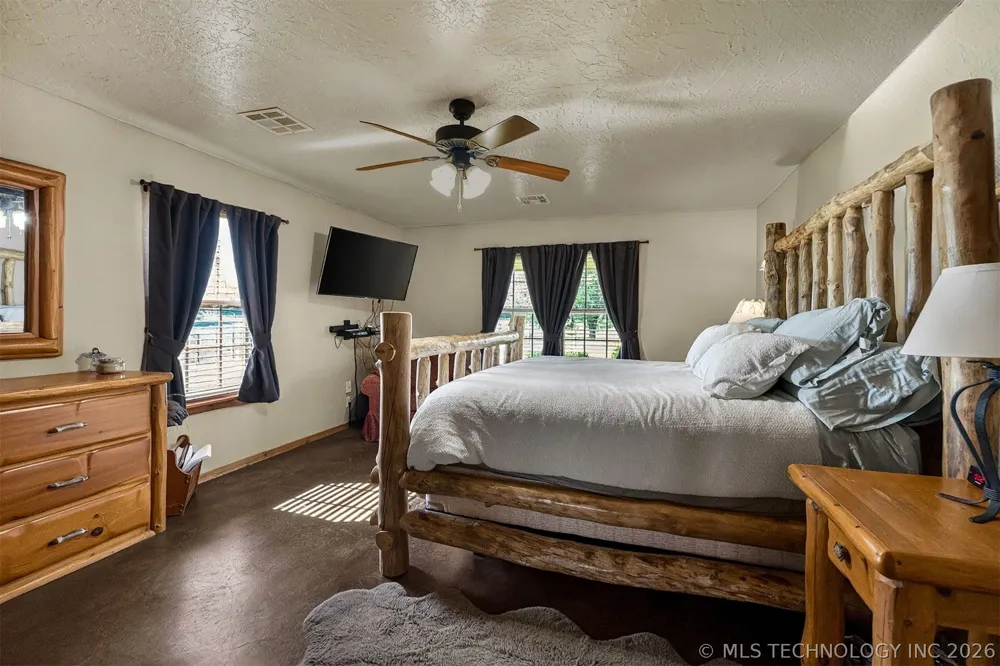 25508 E 740 ROAD Wagoner, OK 74467