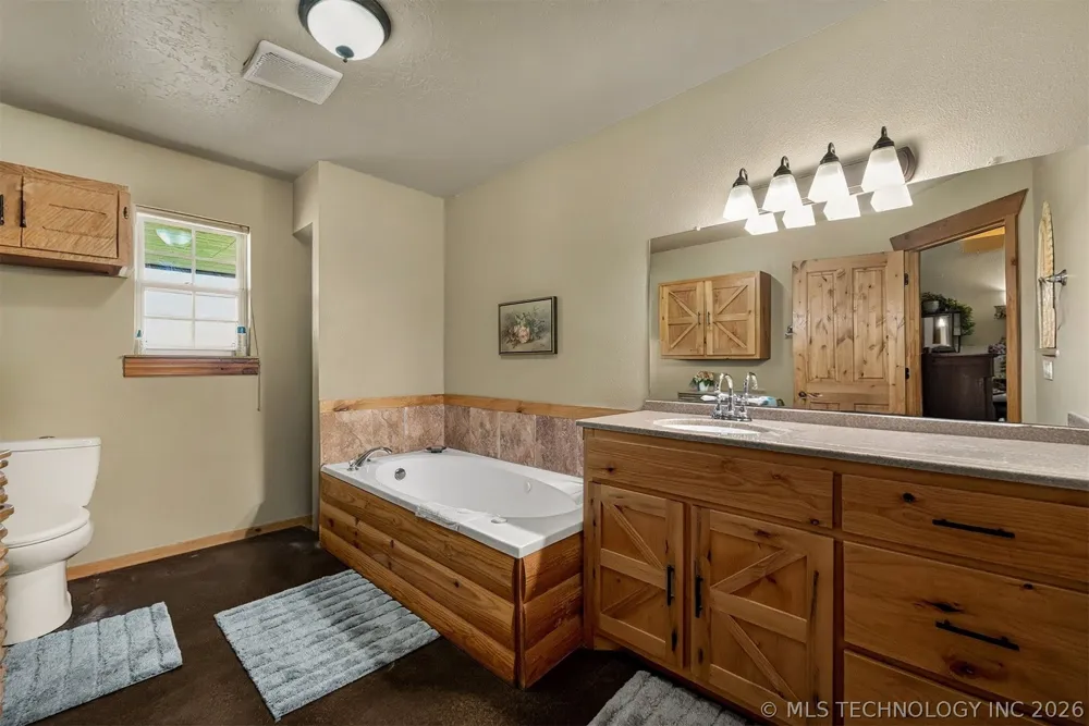 25508 E 740 ROAD Wagoner, OK 74467