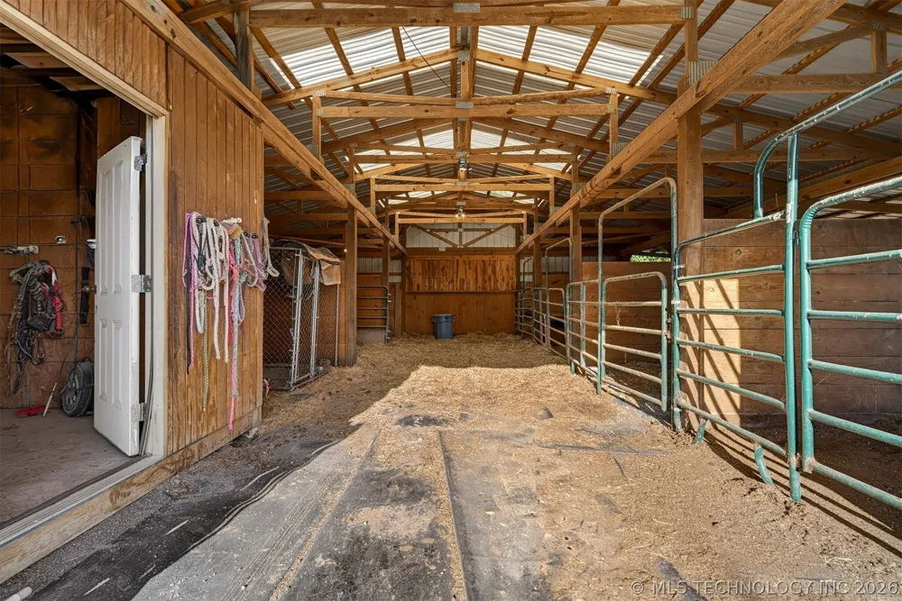 25508 E 740 ROAD Wagoner, OK 74467