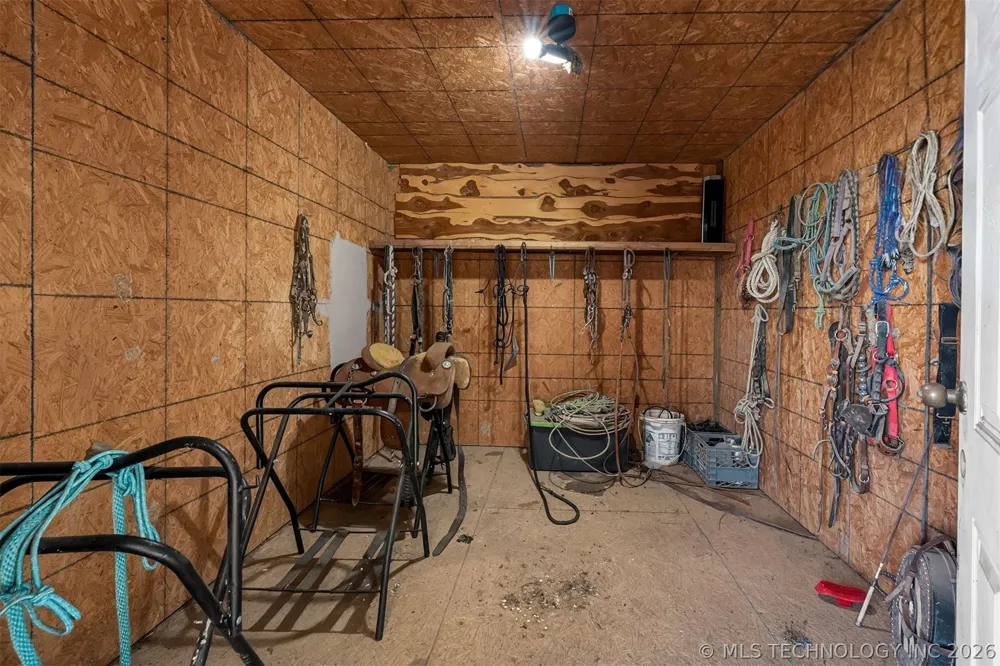 25508 E 740 ROAD Wagoner, OK 74467