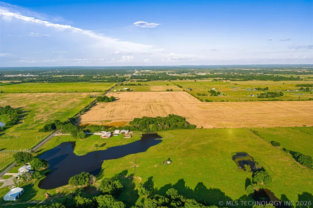 25508 E 740 ROAD Wagoner, OK 74467