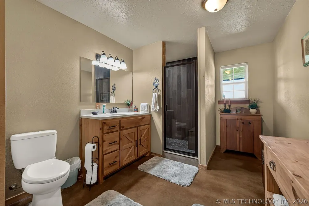 25508 E 740 ROAD Wagoner, OK 74467